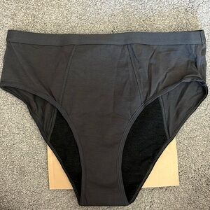 Knox Super Absorbency Overnight Bikini Charcoal. Size Medium New